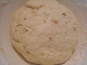 Луковые булочки
