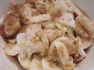 Ребрышки с луком