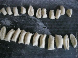 бульон с клецками