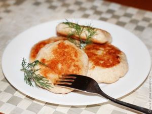 Сливочные куриные котлетки с чесноком