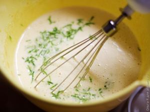 Шарлотка с персиками в мультиварке Шарлотка с персиками в мультиварке