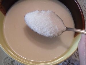 Булочки с колбасой