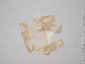 Роза из атласных лент