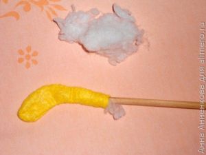 Кошечка из кухонных салфеток