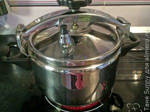 Рагу из кролика в сметане