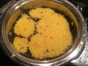 Утиные ножки с красной капустой