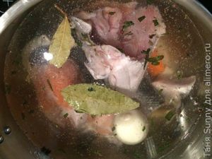 Уха из красной рыбы в скороварке