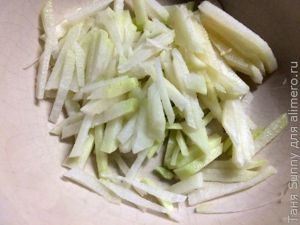 Салат из красной капусты с грейпфрутом