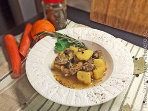 Жаркое из куриных потрошков