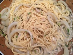 Паста с кальмарами в сливочном соусе