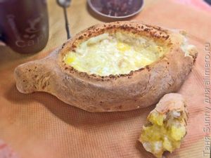 Хачапури по-аджарски