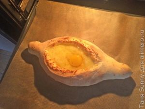 Хачапури по-аджарски