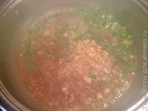 Тушеная курица в беконе и горчице