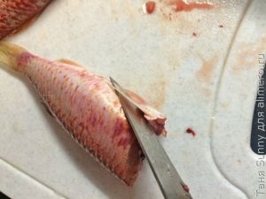 Барабулька жареная на рисе с цветной капустой