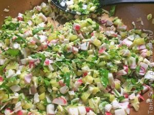 Кабачок, фаршированный крабом