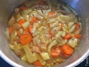 Суп-пюре из печёной моркови и овощей