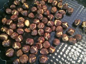 Салат из свёклы с орехами