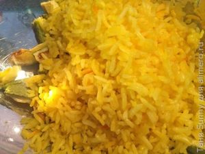 Салат на обед из вчерашней курицы с рисом