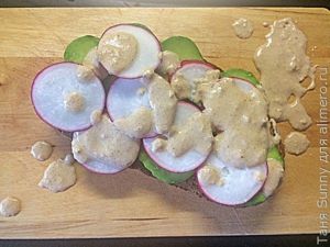 Севиче из лосося в облепиховом соусе