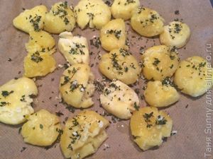 Картофель жареный в духовке