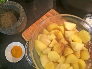 Картофельный салат в бомбейском стиле