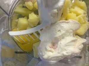 Пирог с клубникой