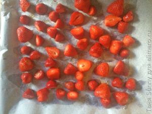 Пирог с клубникой
