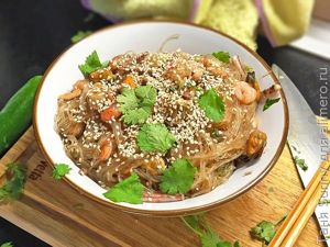 быстрая еда дома - фунчоза с морепродуктами