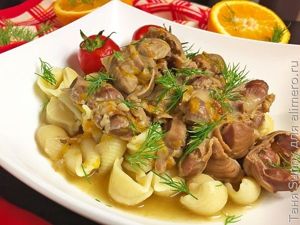 Куриные желудочки с виски и апельсином