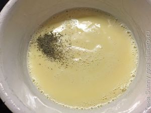 Фриттата с картошкой и копченой грудинкой