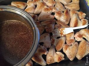 Куриные крылышки в медово-соевом соусе