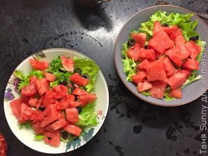Салат с арбузом и сыром