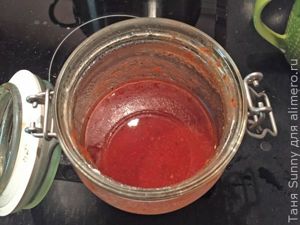 Чесночные креветки с макаронами