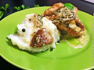 Курица со сливками и грибами
