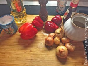 Стейк из свинины с горячим маринованным салатом