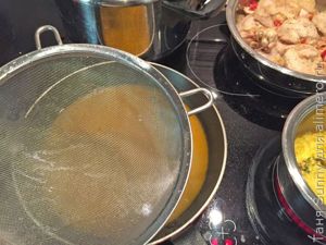 Тушеная курица в стиле басков
