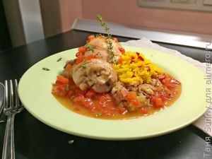 Тушеная курица в стиле басков
