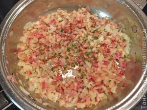 Тушеная курица в стиле басков