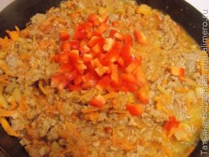 Макароны с мясом и овощами