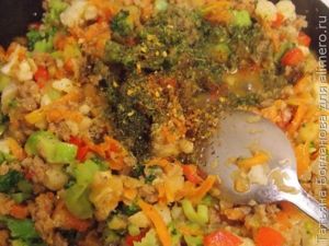 Макароны с мясом и овощами