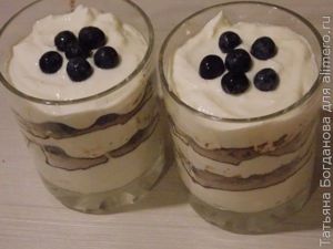 Творожный десерт с голубикой