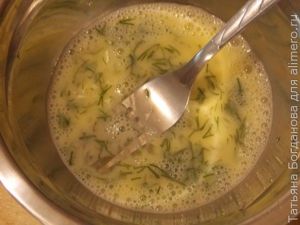 Салат с яичными блинчиками