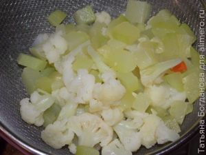 Овощи с яйцом