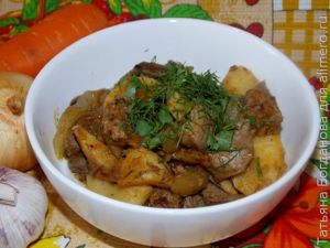 Рагу с куриной печенью