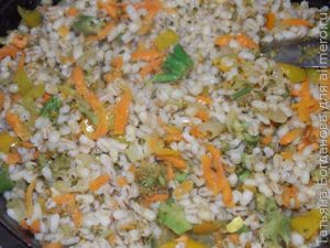 Перловка с овощами