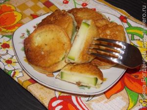 Жареные в кляре кабачки