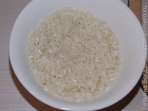 Суп с рисом и томатной пастой