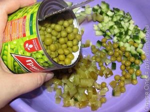салат с курицей