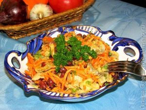 салат с фасолью и грибами