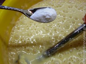 Маффины со смородиной